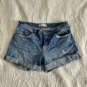 Abercrombie & Fitch Mid-rise Boyfriend Shorts